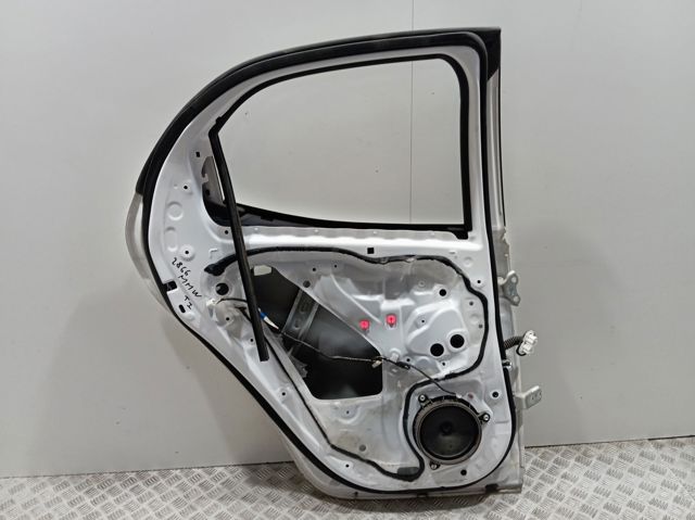 Drzwi tylne lewe Toyota 67004K0060