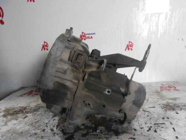Do koszyka JC5002 Renault (RVI) Mechaniczna skrzynia biegów w komplecie