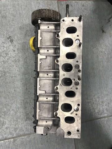 Głowica cylindrów Renault (RVI) 7701478460 cena, od 558,46 USD