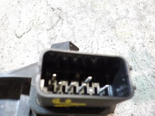  Zamek drzwi tylnych lewych Ford Mondeo 4