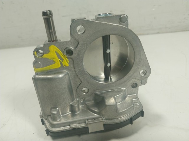 22030F3030 Toyota Przepustnica, komplet
