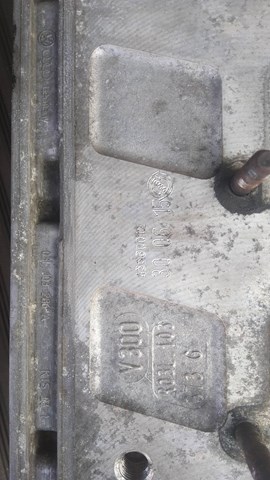 Głowica cylindrów VAG 03L103265BX cena, od 844,38 USD