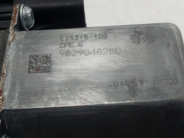 Do koszyka Mechanizm podnoszenia szyby drzwi przednich lewych Peugeot 308 III FB, FH, FP, F3, FM