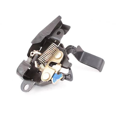 Zamek maski Geely Mk sedana (2006 - 2026) cena, od 15,03 USD