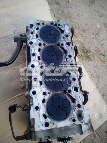 Głowica cylindrów Hyundai/Kia 221004A701 cena, od 755,18 USD