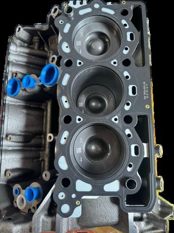 Silnik w komplecie Land Rover Range Rover VELAR SUV (L560) (2017 - 2026) cena, od 110,63 USD