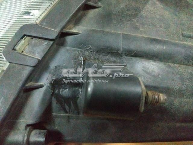 Reflektor prawy 921021H500 Hyundai/Kia