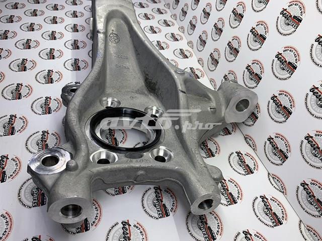 Czop (zwrotnica) przedni prawy 31476879 Volvo