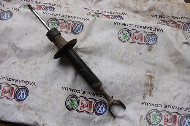 Amortyzator przedni VAG 8D0413031BS cena, od 77,92 USD
