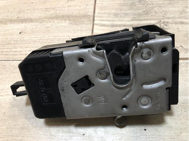 Zamek drzwi przednich lewych Opel Vectra C