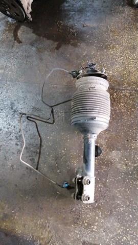 Amortyzator przedni lewy Toyota 4802048073 cena, od 862,11 USD