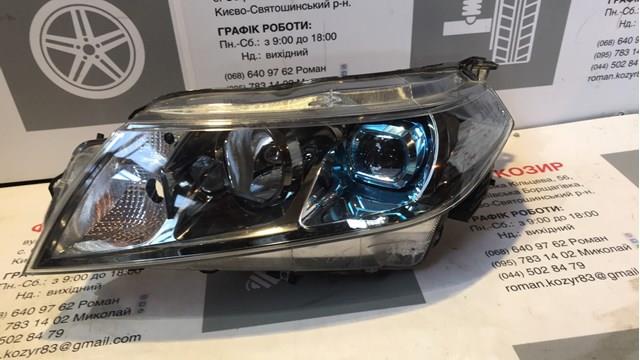 Reflektor lewy 3532054P50000 Suzuki