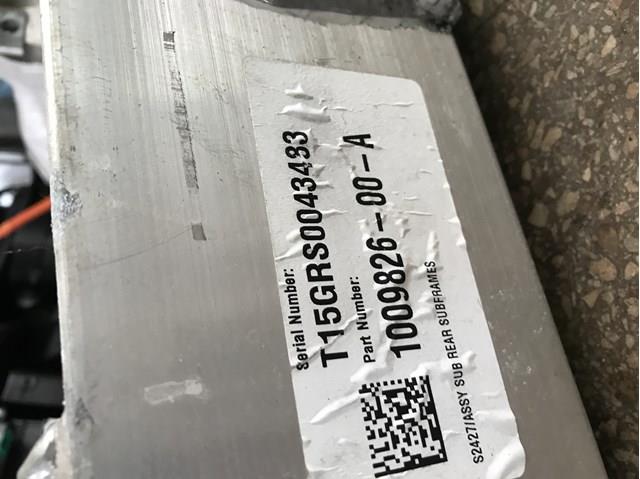 Do koszyka Korpus osi tylnej Tesla Model X  