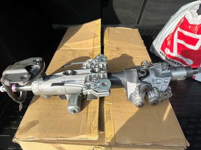 4581060130 Toyota Kolumna (wał) kierownicza (kierownicy)