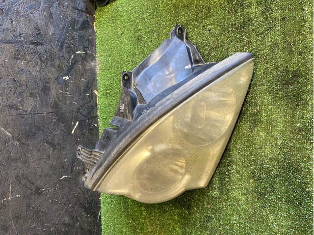  Reflektor prawy Hyundai Terracan 