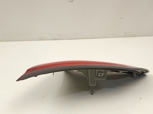 Do koszyka 9808624780 Peugeot/Citroen Lampa zespolona tylna prawa wewnętrzna