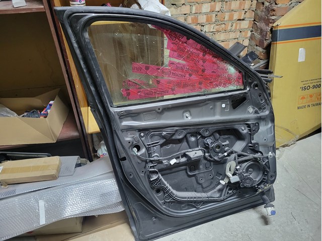 KBY05902XE Mazda Drzwi przednie lewe