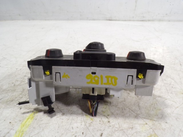 Do koszyka Sterownik trybów ogrzewania/klimatyzacji Renault Kangoo II FW0