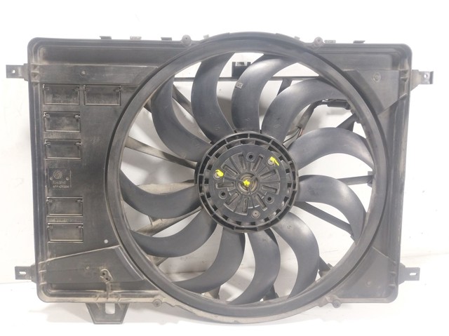 Dyfuzor chłodnicy, w komplecie z silnikiem i wirnikiem Land Rover LR099669 cena, od 432,45 USD