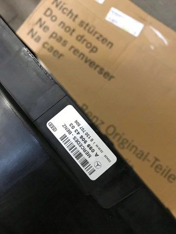 A0999064303 Mercedes 