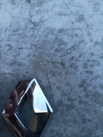 Do koszyka Emblemat na klapę bagaznika (znaczek firmowy) Renault Megane III BZ0, BZ1, B3