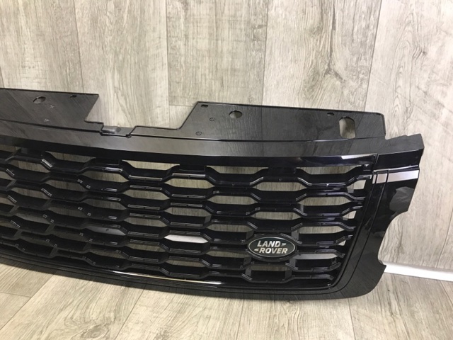 LR098080 Land Rover Atrapa chłodnicy