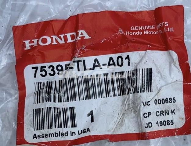 Nakładka na drzwi tylne lewe Honda 75395TLAA01 cena, od 43,20 USD