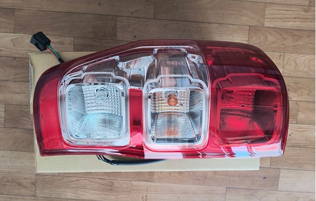 Lampa zespolona tylna lewa 2311956LAE Depo/Loro/Abakus
