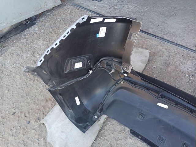 Do koszyka Zderzak tylny Jeep Cherokee  KL