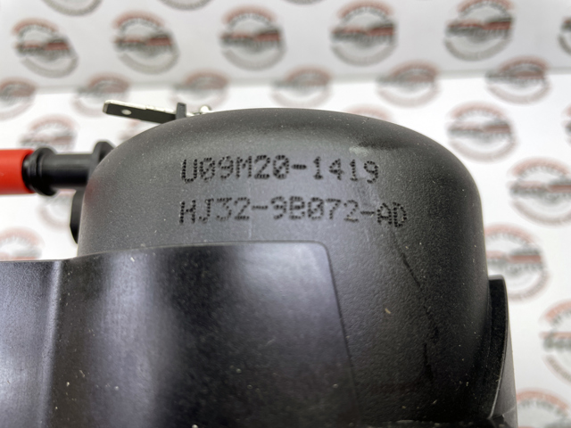 LR155579 Land Rover Filtr paliwa