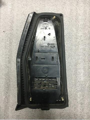 Do koszyka Lampa zespolona tylna prawa Volkswagen Polo II 86C