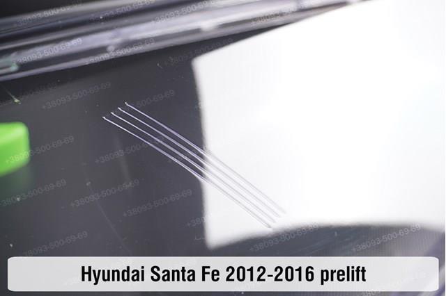 Reflektor prawy 921022W206 Hyundai/Kia