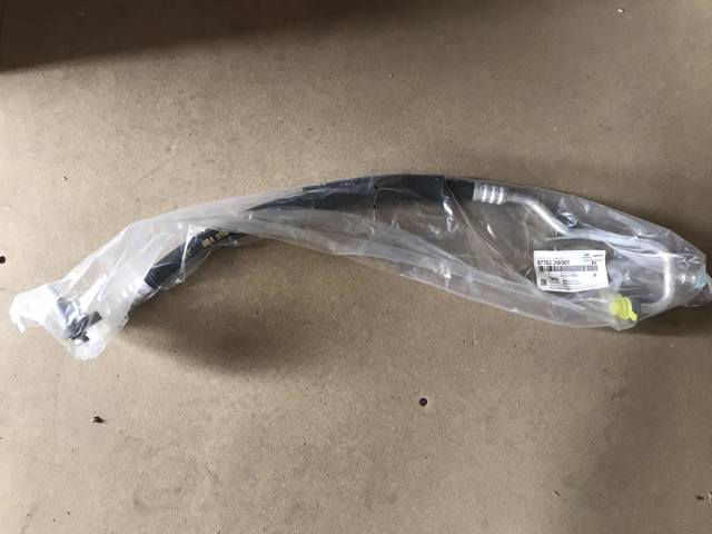 Przewód klimatyzacji, od tylnego parownika do sprężarki Hyundai/Kia 977622W001
