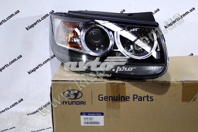 Reflektor prawy Hyundai/Kia 921022B011 cena, od 160,04 USD