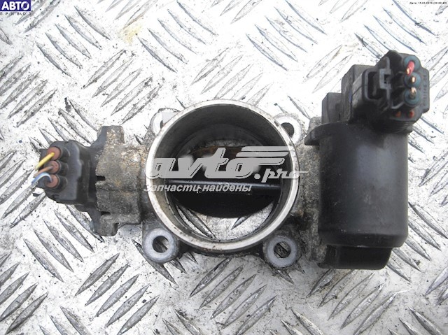 Przepustnica, komplet Toyota 261000R010