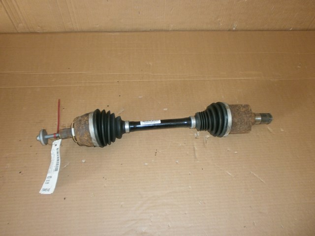 32240098 Volvo Półoś napędowa przednia lewa