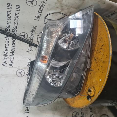 Do koszyka A4479065900 Mercedes Reflektor prawy