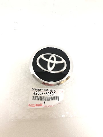 Do koszyka 4260360690 Toyota Kołpak do obręczy koła