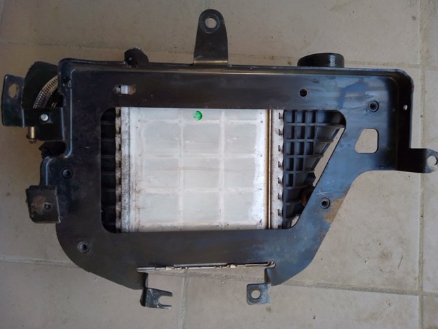 Do koszyka Chłodnica intercoolera Land Rover Range Rover EVOQUE L551
