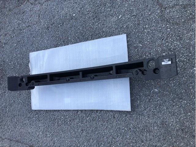 Do koszyka 5261133360 Toyota Absorber (wypełniacz) zderzaka przedniego