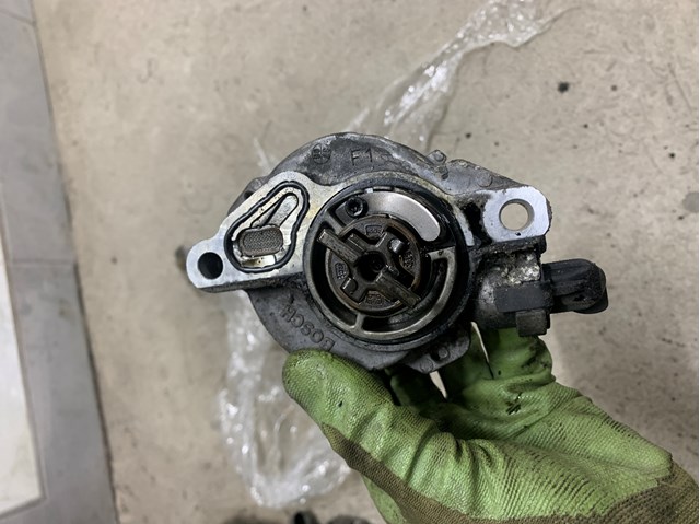 Pompa podciśnienia D1562C2 Peugeot/Citroen