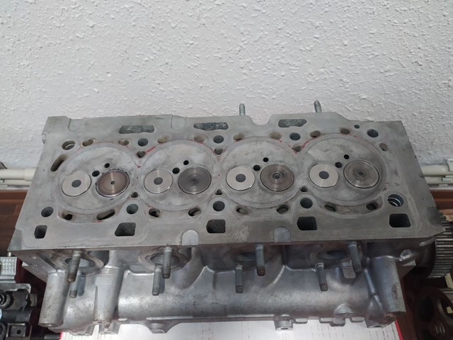 Do koszyka 110421615R Renault (RVI) Głowica cylindrów