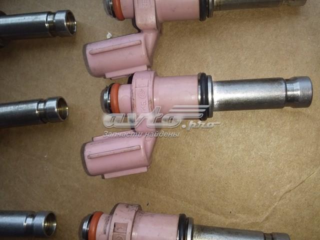 Wtryskiwacz paliwa 2320931070 Toyota