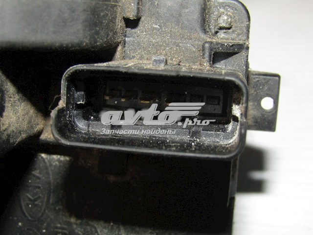 814202H010 Hyundai/Kia Zamek drzwi tylnych prawych