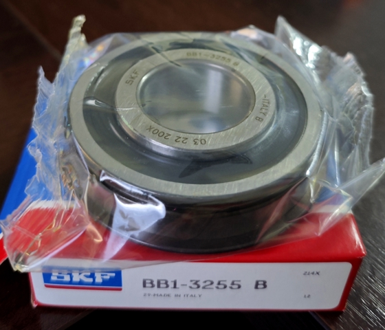 Do koszyka BB13255B SKF Łożysko wału sprzęgłowego skrzyni biegów
