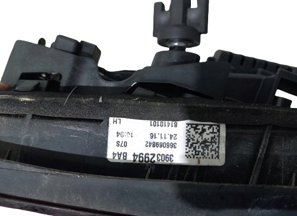 39032994 General Motors Lampa zespolona tylna lewa wewnętrzna