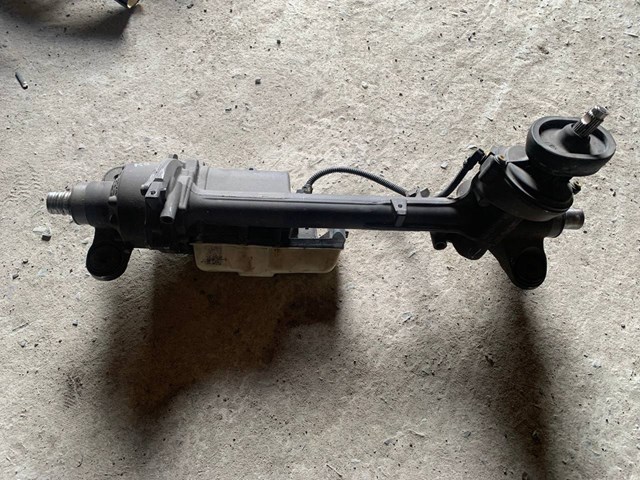 5N1423050R VAG Listwa kierownicza (maglownica)