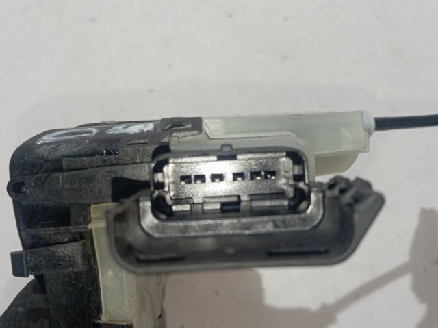 Do koszyka 9819027380 Peugeot/Citroen Zamek drzwi przednich lewych