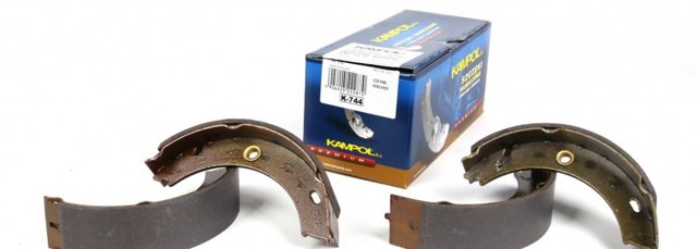 Klocki hamulca ręcznego K744 Kampol