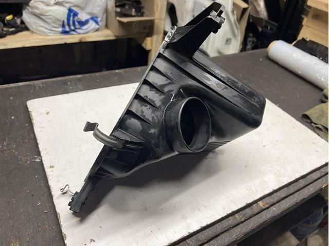 Obudowa filtra powietrza do Suzuki Grand Vitara  JB